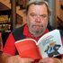 Gianni Mura, un tesoro in soffitta. Pagine, lettere e poesie: l'archivio mai visto