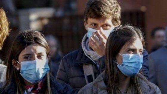 Coronavirus, a Somma Vesuviana mascherine anche all'aperto 