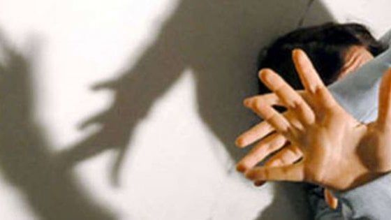 Arresto per violenza sessuale sul lavoro