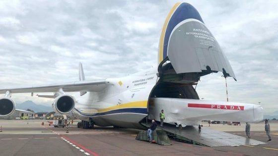 Luna Rossa ha una gemella: Barca 2 realizzata a Bergamo parte per la Nuova Zelanda