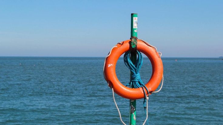 In acqua sicuri, 13 consigli per ridurre il rischio di annegamento e incidenti al mare