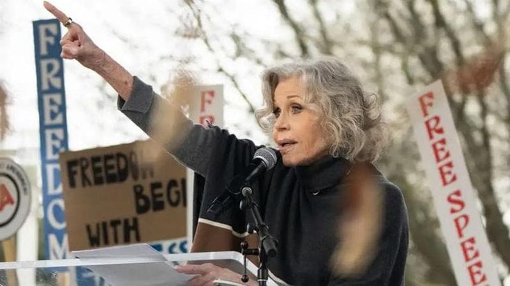 Jane Fonda, il discorso contro il governo: “La libertà di espressione è sotto attacco”