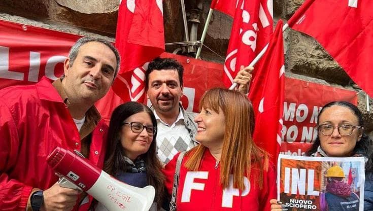 La fuga degli ispettori del lavoro, in un anno il 40% sono andati via: “E ora a rischio l’autonomia”