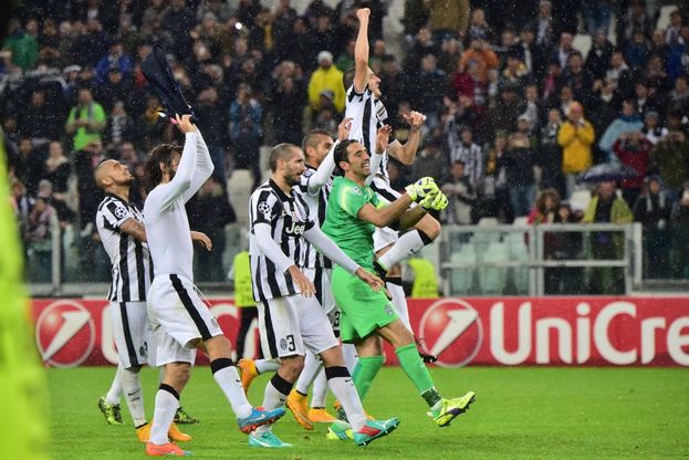 Juventus, paura e rimonta: il film