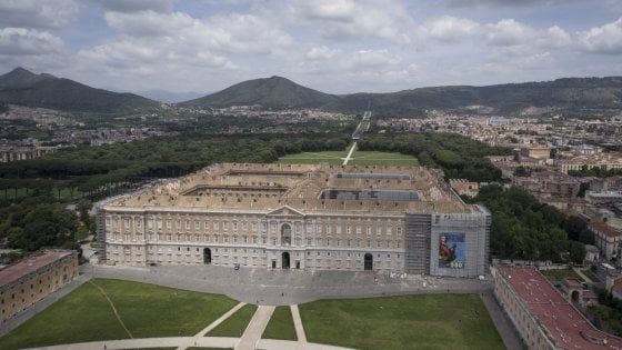 Spielberg gira un film nella Reggia di Caserta