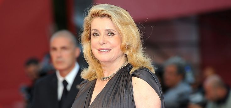 Deneuve, 70 candeline sul set. <br />Ma le eredi sono gi&agrave; pronte