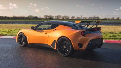 Tutti pazzi per le Lotus