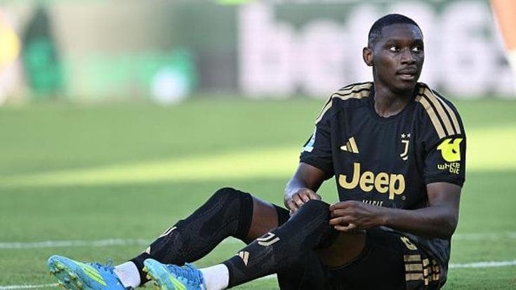 Juve, le dure parole su Kolo e la panchina di Alajbegovic: cosa c’è dietro al nervosismo di Spalletti