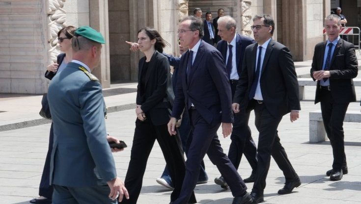 Elly Schlein: "Ai funerali di Berlusconi per rispetto, ma il Pd non partecipa alla sua beatificazione"