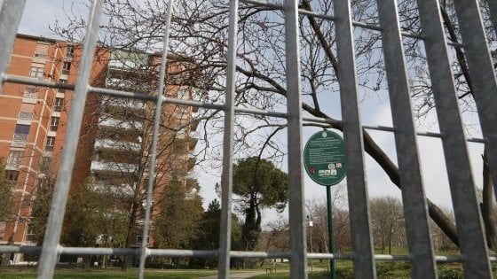 Coronavirus Fase 2, così riaprono i parchi: passeggiate con i bambini e ritorno dei runner