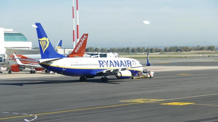 Ryanair, 7 nuove rotte da Roma in estate, 10 in Lombardia: “Governo abolisca addizionale”. Una italiana nel cda