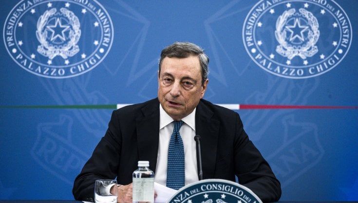 Gas, ecco il piano di Cingolani: termosifoni giù fino a due gradi in meno