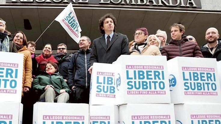 Suicidio assistito, tempi più lunghi per la decisione sulla nuova legge per il fine vita in Lombardia
