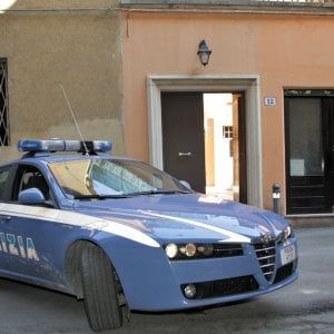 Bologna, assalto esplosivo in banca