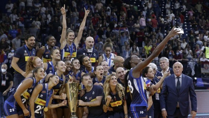 Giovane e ora anche vincente, l'Italia del volley femminile ha il futuro nelle sue mani