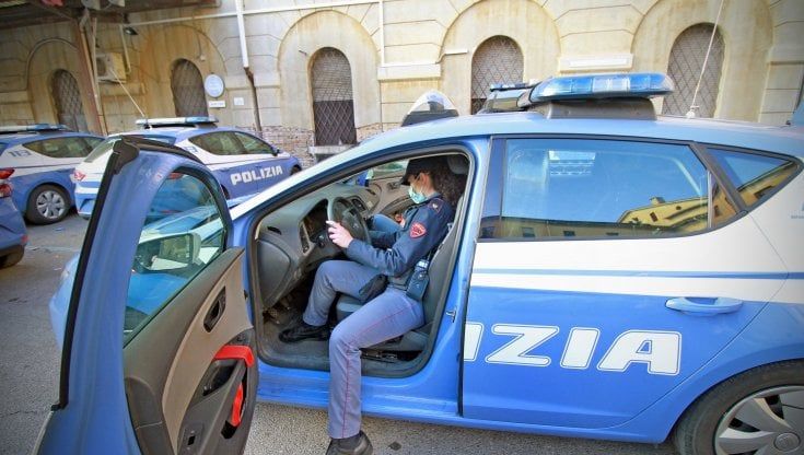 Polizia, volanti quasi appiedate a Torino:  “Il 40% delle auto è da riparare"