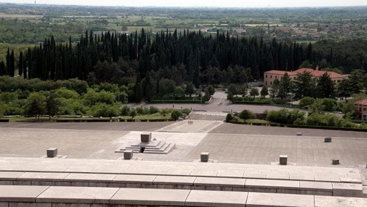 Redipuglia e il Carso: il silenzio che racconta la Grande Guerra
