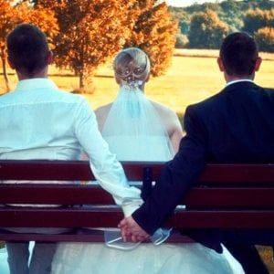 Sposato e con una figlia, si scopre gay: matrimonio nullo solo per la Chiesa