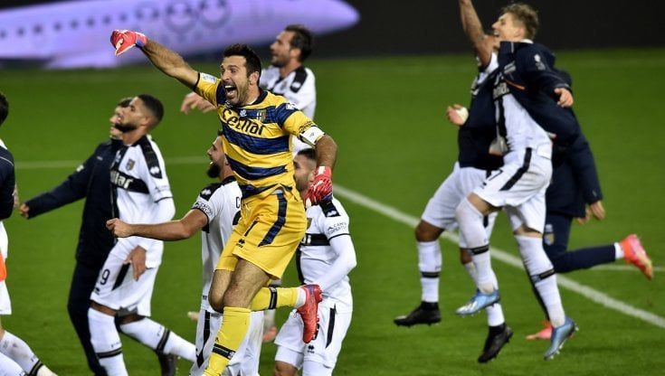 Magia di Benek: Vicenza ko. Il Parma va, seconda vittoria di fila 