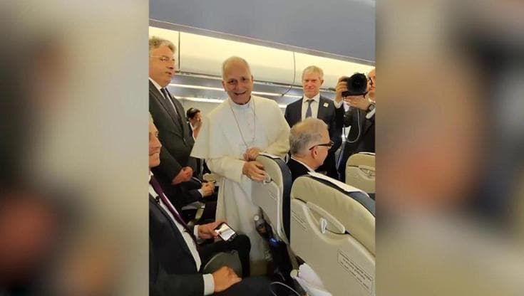 Spagna, Leone XIV: "Il Papa tifa tutte le squadre, ma Prevost per il Real Madrid"