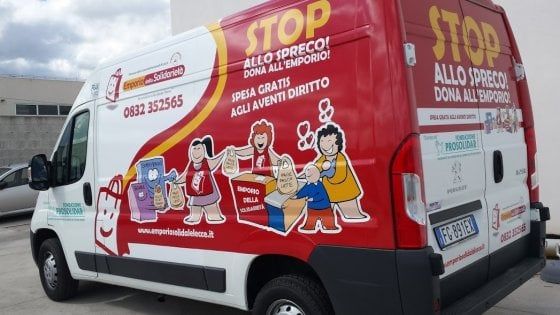 Lecce, rubati i panettoni per i poveri dell'Emporio della solidarietà: erano sul furgone sparito e poi ritrovato
