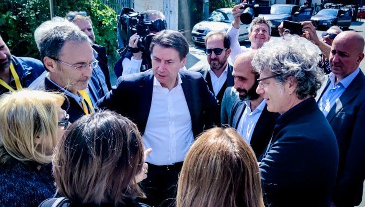 Conte benedice il campo largo di Ivrea, ma non ha fretta