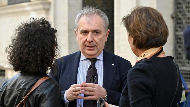 Meloni contro i giudici, Santalucia: “Attacco grave, tuteliamo i diritti senza guardare ai governi”