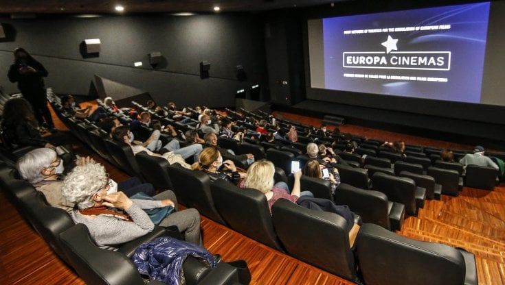 Cinema, la corsa dei film di Venezia: Martone insegue 'Dune', Sorrentino nella selezione degli Oscar europei
