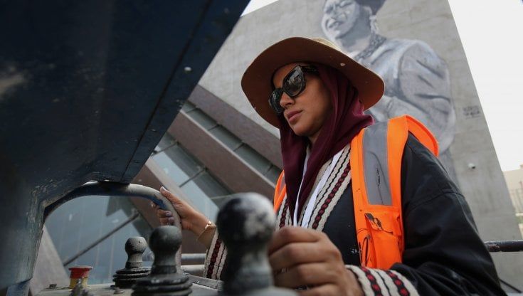 La rivoluzione delle donne al lavoro nell'Arabia Saudita di Mohammed bin Salman
