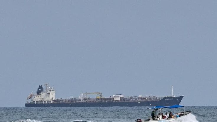 Cuba, arrivata la petroliera russa con l’ok di Trump