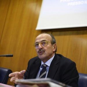 Nello Rossi: "Prescrizione, Casson sbaglia, un processo non è infinito"
