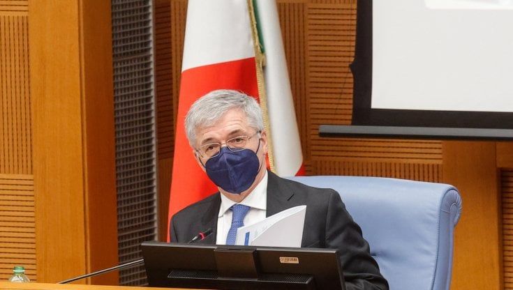 L'inflazione ostacola il Pnrr, Franco: "Pronti a rivedere i progetti"
