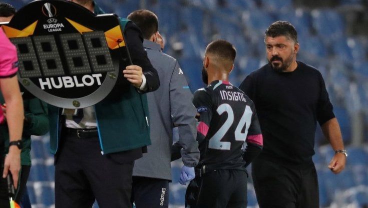 Napoli, lieve contrattura per Insigne