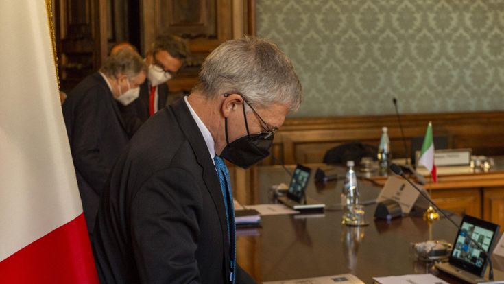 Recovery Plan, all’Italia 5 miliardi in meno. Franco: “Cambiare passo”