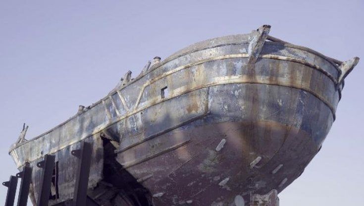 Migranti, la nave della strage torna in mare