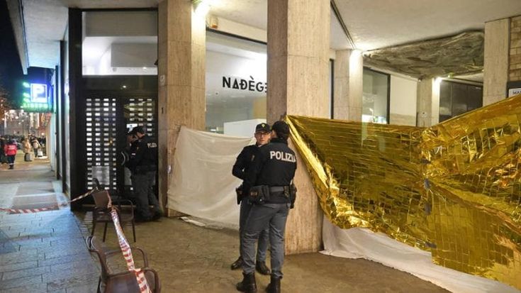 Omicidio del vigilante del Carrefour di Bergamo Tunkara, chiesto l'ergastolo: “Aggressione belluina”