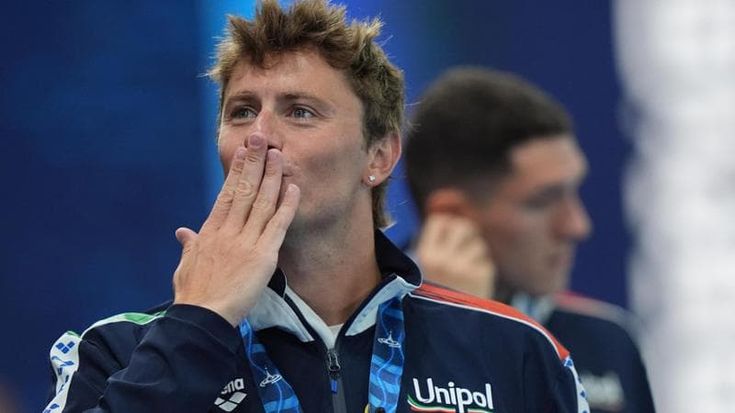 Martinenghi e Quadarella nuotano nell’oro. Cerasuolo sul podio