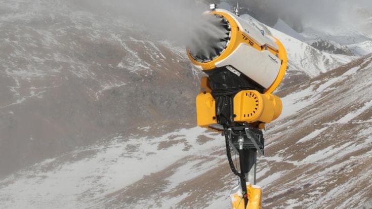 Allarme sulla neve finta che serve alle Olimpiadi: “Ritardi inspiegabili”