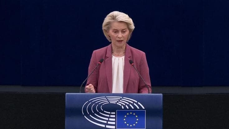 Von der Leyen: "La guerra è già costata all'Ue 3 miliardi, no al ritorno all'energia russa"