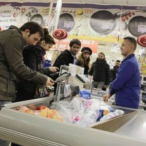 L'inflazione rallenta a marzo: +1,4% annuo