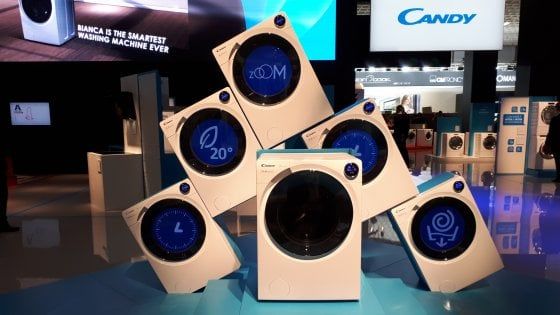Ifa 2017, la lavatrice è intelligente: Candy Bianca parla in italiano