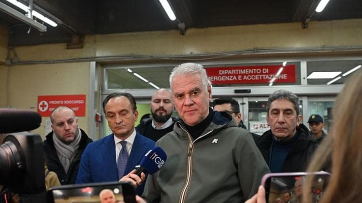 Scontri per Askatasuna, i politici in ospedale dai poliziotti feriti: “Stiamo con le divise”