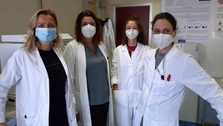 Coronavirus, da maggio il tampone salivare lecca-lecca delle ricercatrici della Statale sarà usato nelle scuole lombarde