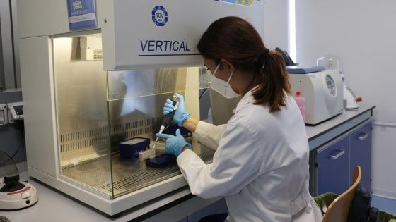 Salemi, il ristoratore positivo al Covid: sette contagiati e due sindaci in quarantena