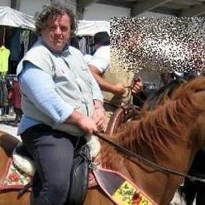 Veterinario ucciso, giallo nel mondo dei cavalli. In stato di fermo il collaboratore 