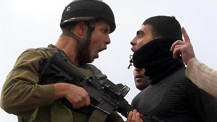 Israele, i suicidi dei soldati aumentano, la natalità è altissima, ma a migliaia lasciano il Paese