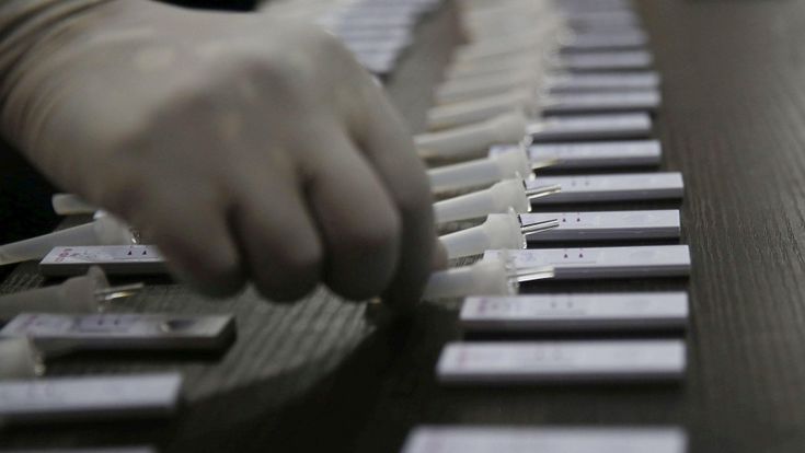 La sfida dei test rapidi: “Così salveremo la scuola”