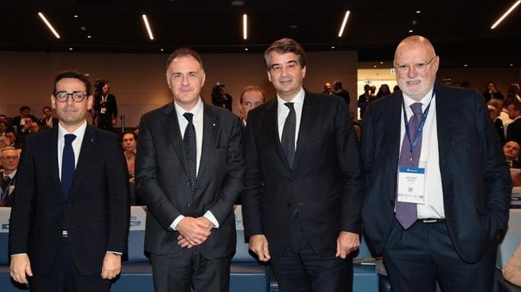Gli acciaieri: “Tutta l’industria rischia se va in crisi il nostro settore”. Intesa sull’energia