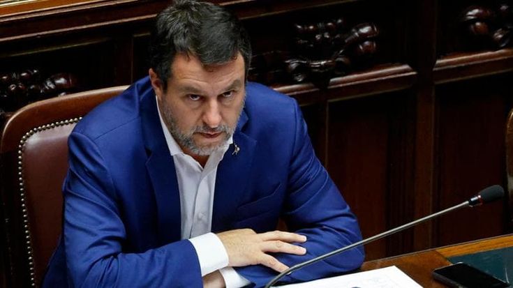 Open Arms, Meloni difende Salvini: “Ha fatto il suo lavoro”. Musk: “Giudice pazzo”. Schlein: “Premier inopportuna”