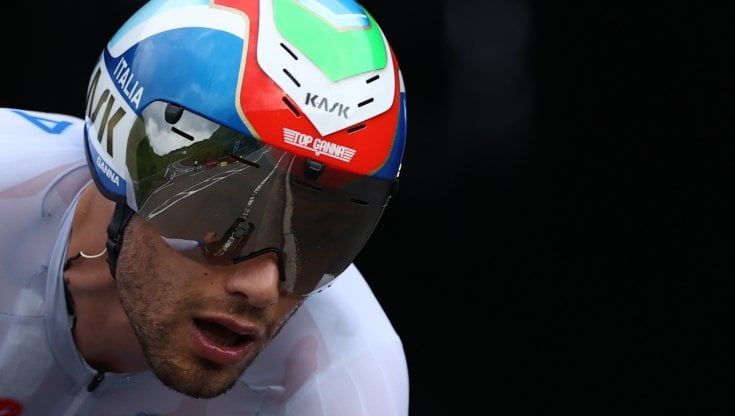 Ciclismo, delusione Ganna: nella crono è fuori dal podio. L'oro a Roglic